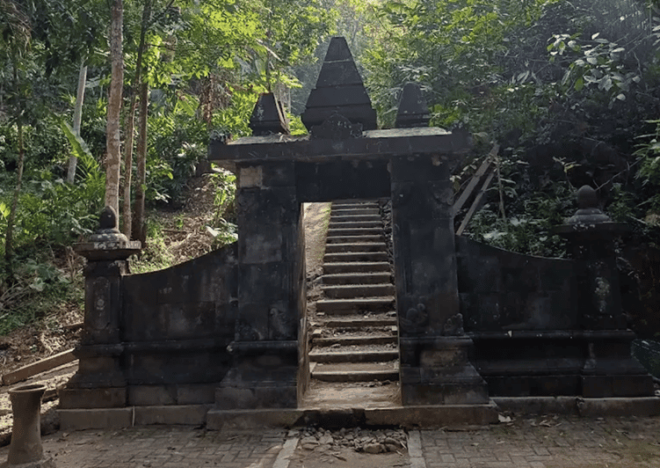 Selogriyo Temple & Java Rice Terrace Trek With Ticket - Transportation Details