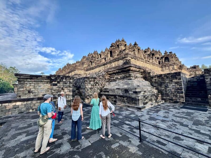 Semarang: Borobudur Private Day Tour Drop Off At Yogyakarta - Why This Tour Is Worth Considering