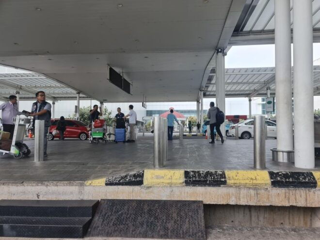 Semarang Explore: Private Car Charter With Driver - Booking Information