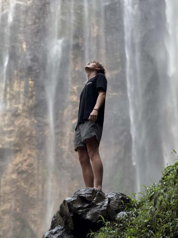 Semarang/Jogja:4D3N Bromo, Tumpak Sewu & Ijen Blue Fire Tour - Transportation & Accommodation