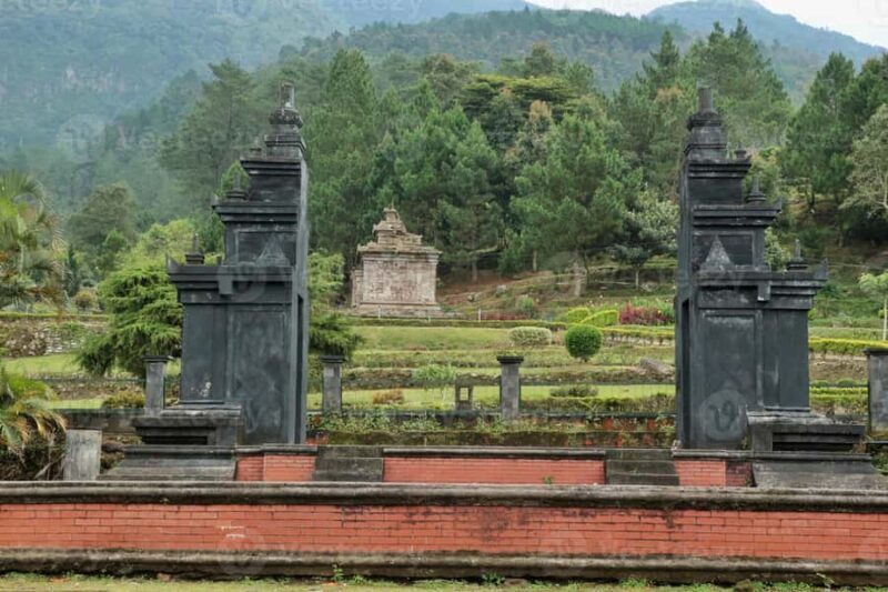 SEMARANG TOURS : GEDONGSONGO TEMPLE/TRAIN MUSEUM AMBARAWA - Good To Know