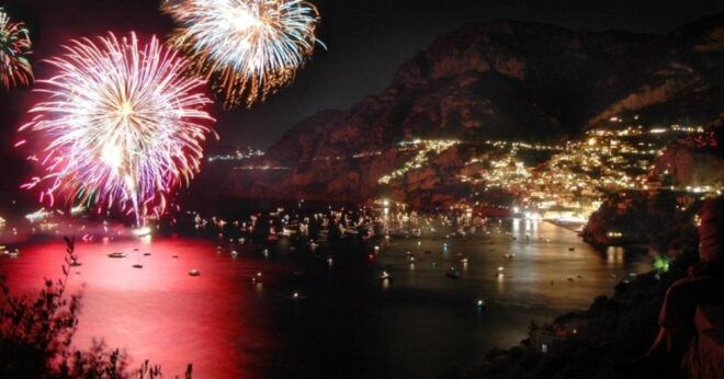 Semi Private Boat Sorrento Firework Show - Experience Highlights