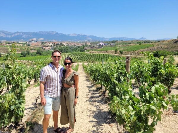 Semi-Private La Rioja Tour of 3 Premium Wineries From Bilbao - Exceptional Customer Feedback