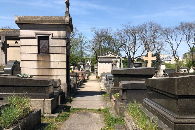 Semi-Private Père Lachaise Cemetery Tour - Common Questions