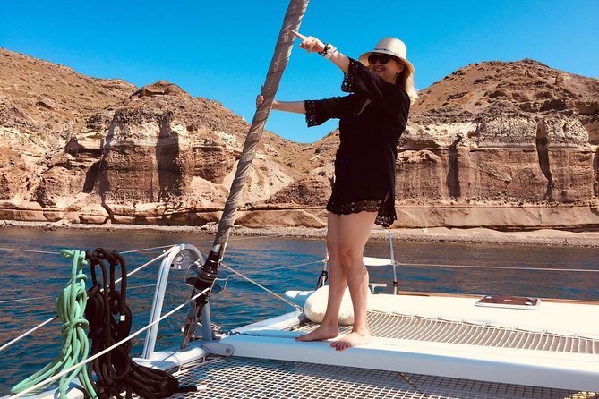 Semi Private Premium Catamaran Cruise With BBQ on Board & Drinks - Volcanic Hot Springs and Snorkeling