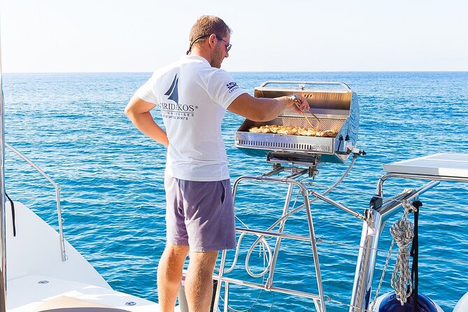 Semi Private Premium Catamaran Cruise With BBQ on Board & Drinks - Customer Recommendations and Positive Experiences