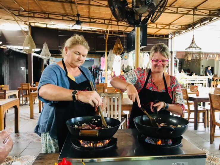 Seminyak: Balinese Cooking Class & Market Tour - Activity Details