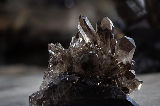 Semiprecious Gemstones Shopping Tour With Hotel Pickup and Drop-Off - Pickup Details and Meeting Point