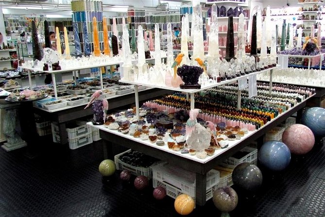 Semiprecious Gemstones Shopping Tour With Hotel Pickup and Drop-Off - Start Time and End Point
