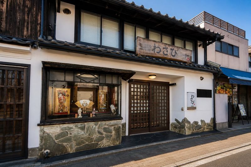 Senbon Torii & 祇園花見小路通 One-day Night & Late Night Food Tour - Should you book it?