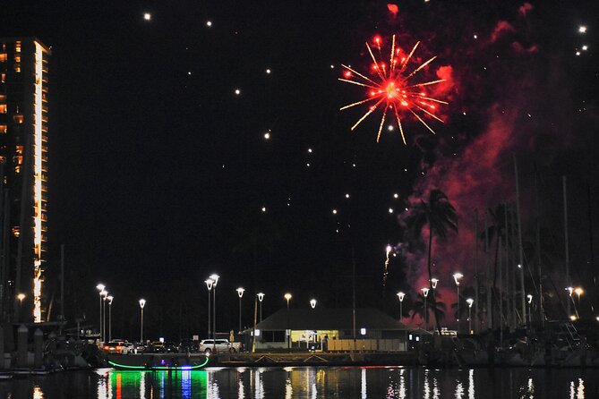 Senior Cruise on the Waikiki Gondola Hop-On Hop-Off Bus Honolulu - Directions