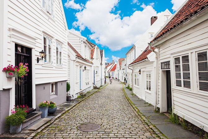 Sensational Stavanger Self-Guided Audio Tour - Requirements