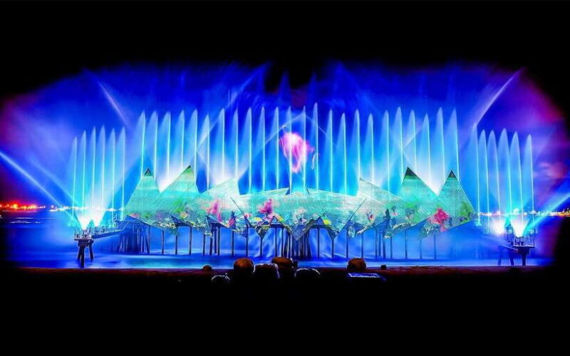 Sentosa: Wings of Time Show with Fireworks - The Experience: From Sunset to Fireworks