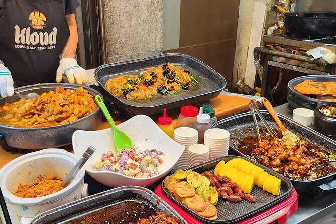 Seochon Hanok Village With Tong-In Market Food Tour - The Sum Up