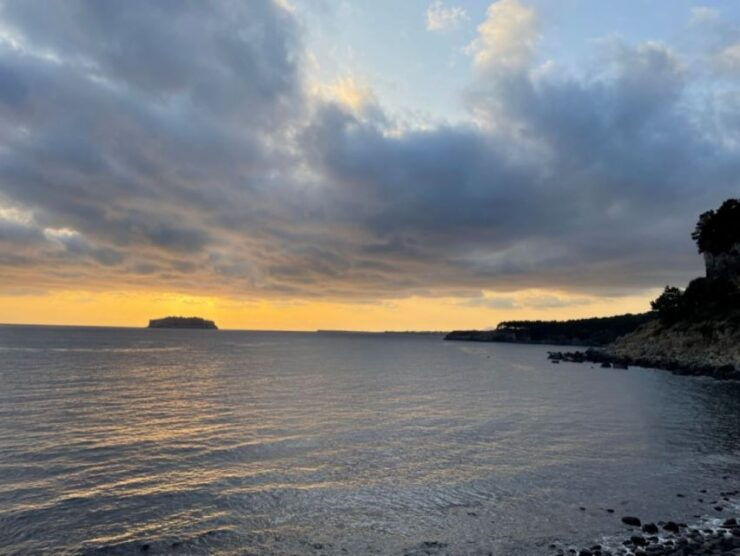 Seogwipo City(In Jeju Island) Walking Tours With Sunset - Highlights of the Walking Tour Experience