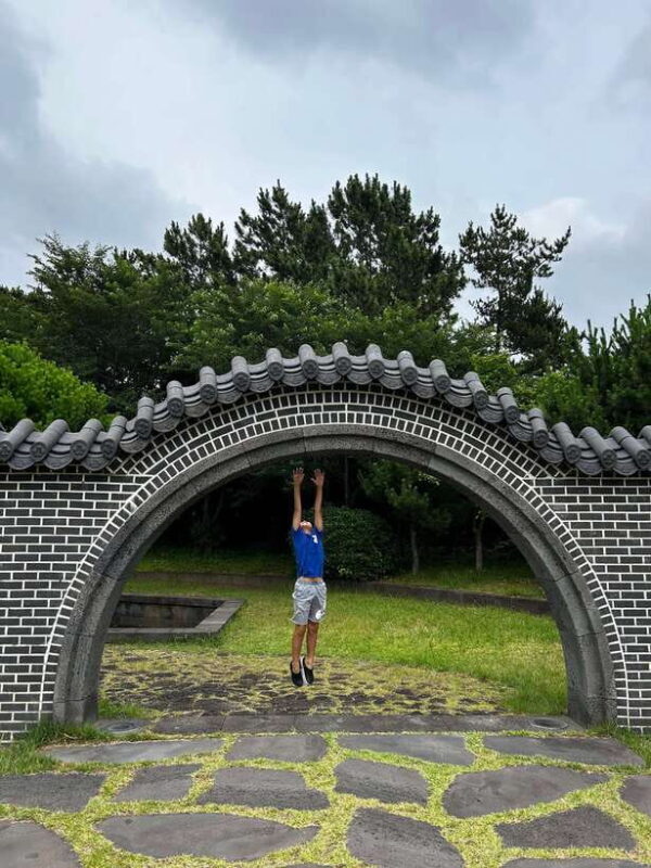 Seogwipo(the southern city of Jeju) Art Museum Walking Tour - Frequently Asked Questions