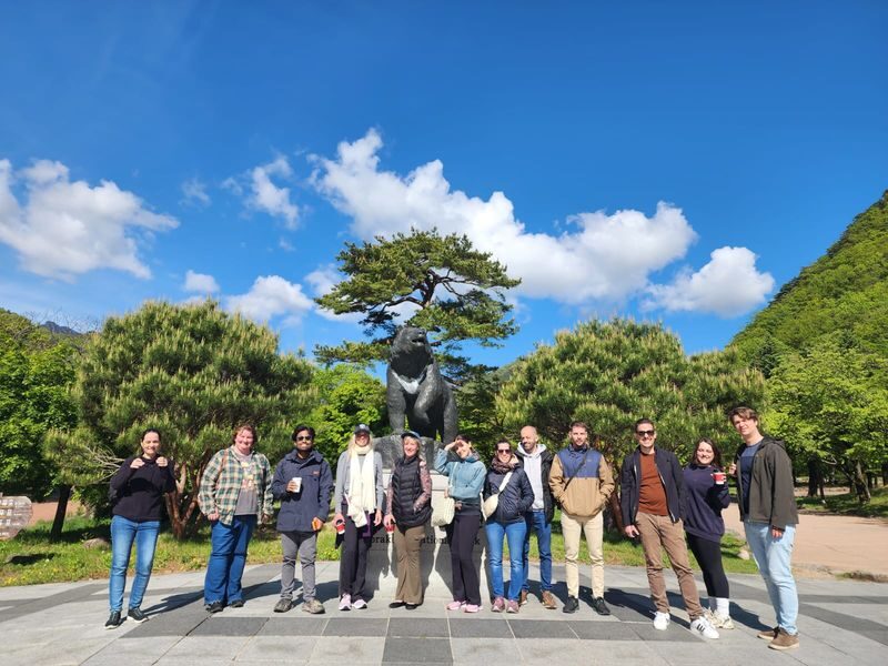 Seoraksan National Park & Naksansa Temple Sightseeing Tour - Naksansa Temple and the coastal pause