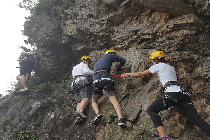 Seoraksan National Park, Surfing and Via Ferrata in Korea - Seoraksan National Park: A Natural Wonderland