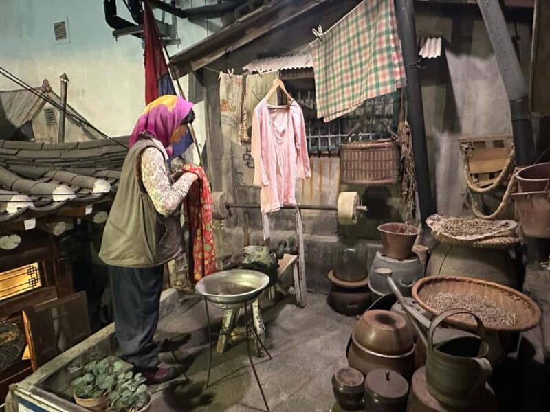 Seoul: 38th Parallel  Private DMZ & Modern Korea History - Analyzing the Value