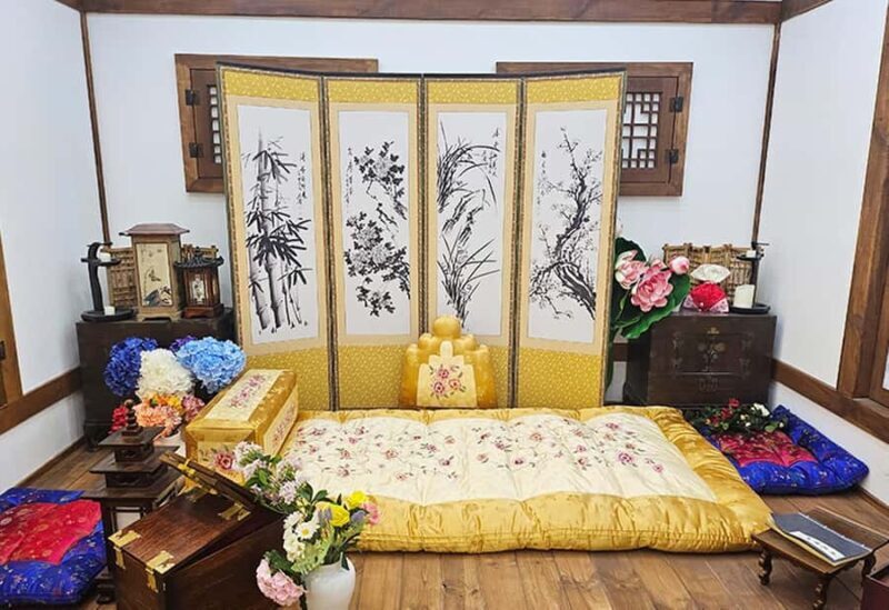 Seoul: Bukchon Hanbok Experience at Hanboknam - Who Should Book This?  