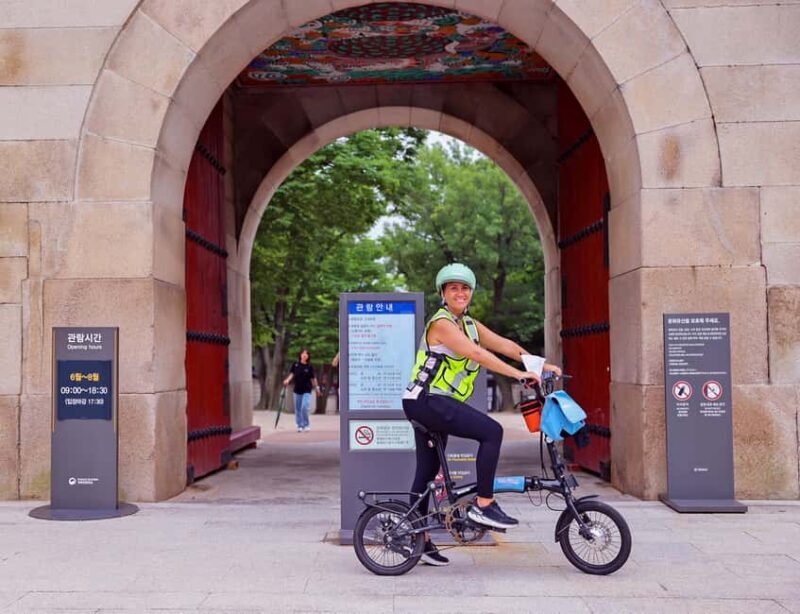 Seoul: City Highlights eBike Tour - What Sets This Tour Apart?