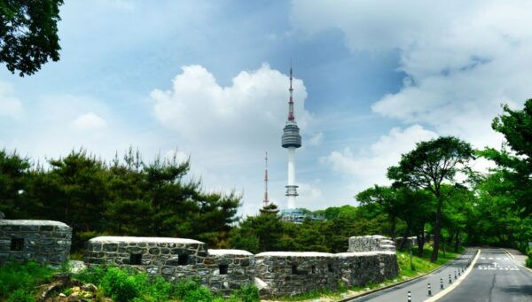 Seoul: City Highlights Guided Tour With Pickup and Drop-Off - Common Questions