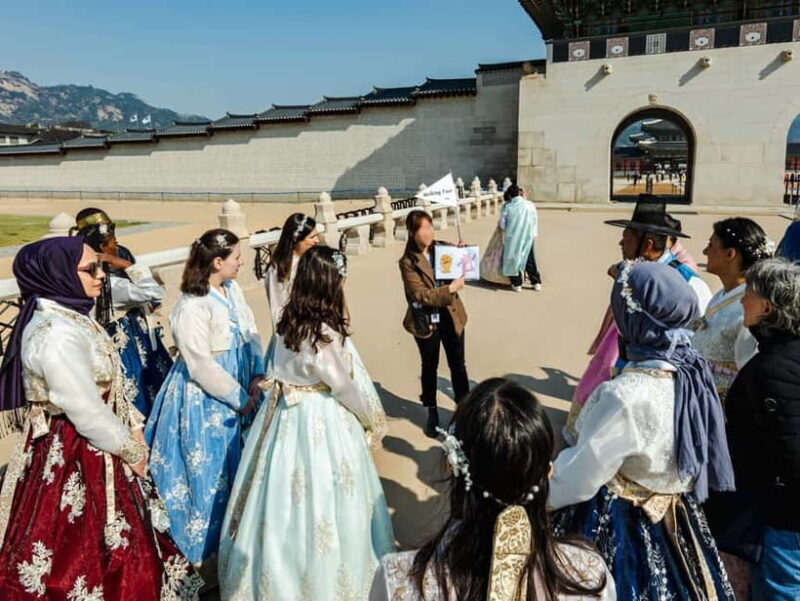Seoul: City Hightlights, Palace Tour, and Optional Hanbok - FAQ