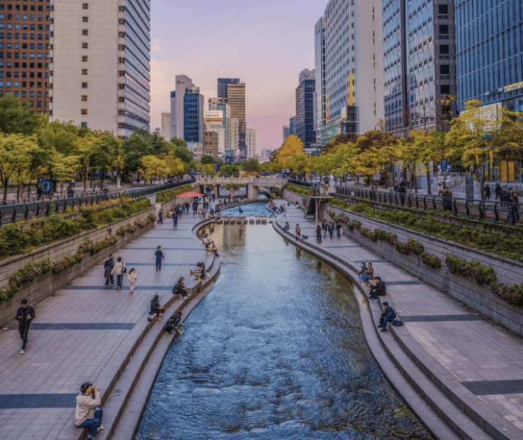 Seoul City Secret Garden Palace Walking Tour - Key Points