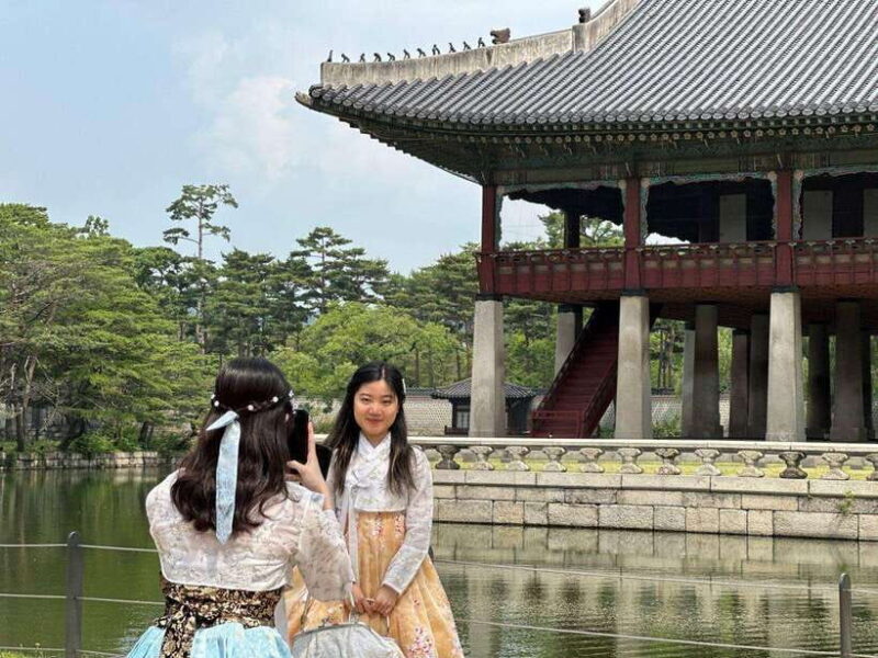 Seoul City Tour: Gyeongbok Palace, N Tower & Local Market - FAQ