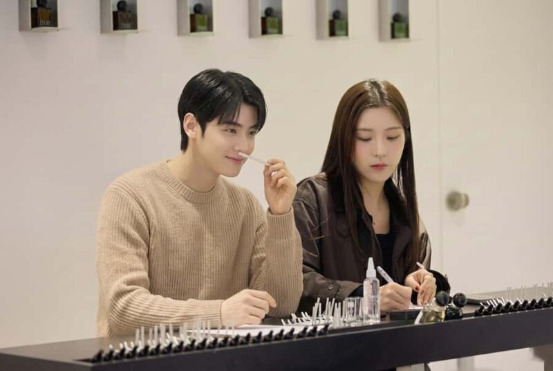 Seoul: Create Your Own Luxury Niche Perfume in Hongdae - Who Will Love This Experience?