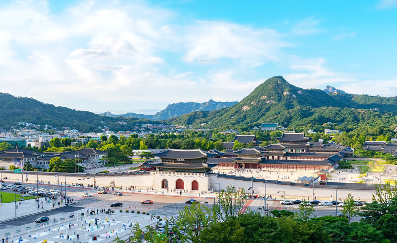 Seoul Day Tour: Gyeongbokgung, Bukchon Hanok Village, 3 highlights - Price, timing, and the value of each package
