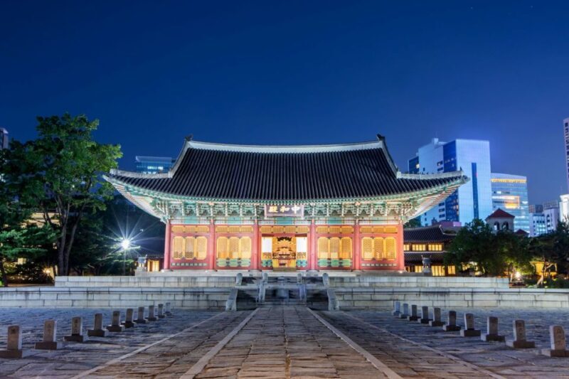 Seoul: Deoksugung Palace Night Tour - Good To Know