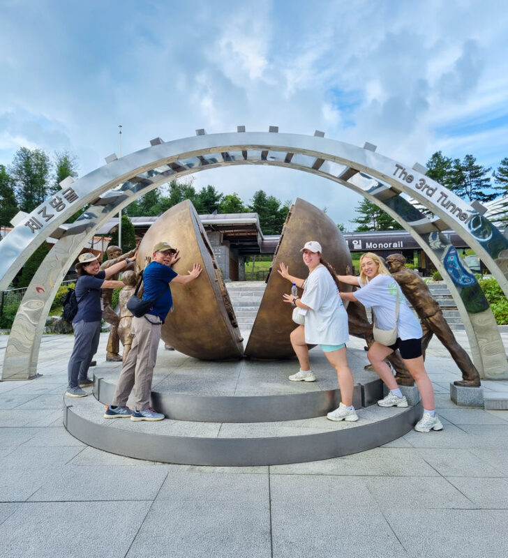 Seoul DMZ & Gamaksan Mountain Small Group Tour - Lunch: bring money and use the guide’s local advice