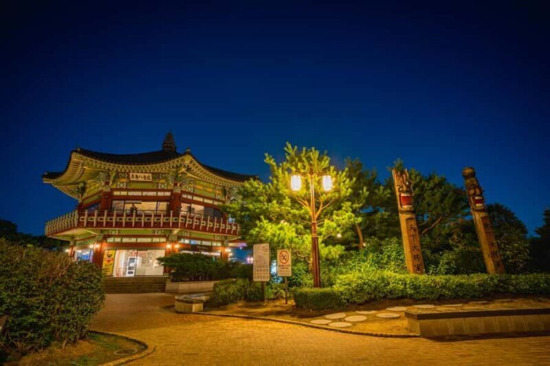 Seoul Evening Highlights: Ikseon-dong, Naksan & Bugak View - The Sum Up