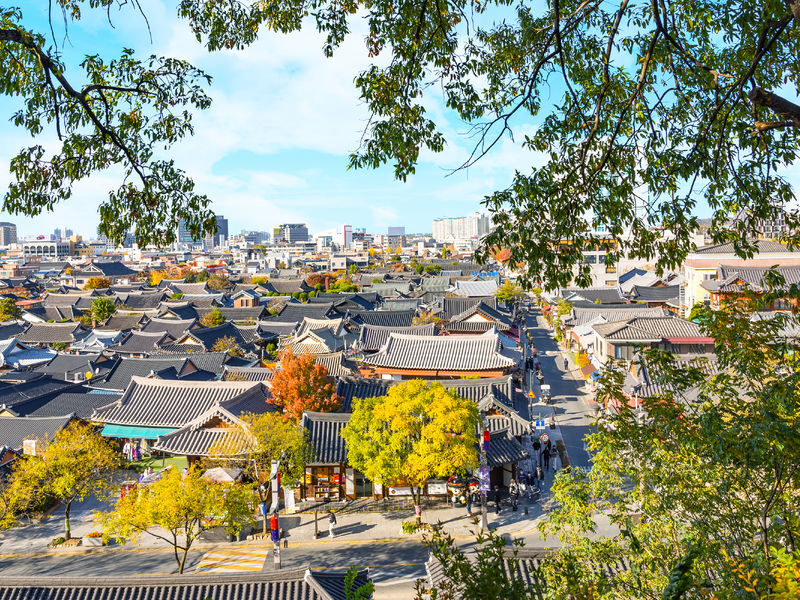 Seoul: Full-day cultural tour to Jeonju Hanok Village - Gyeonggijeon connects the scenery to history