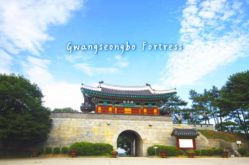 Seoul Ganghwado UNESCO & Historical Private Day Tour - Jeondeungsa and the Anglican church show different sides of faith