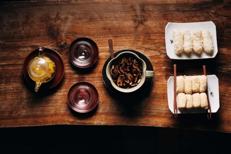 Seoul: Guided Food & Market Tour with 8+ Tastings - Good To Know