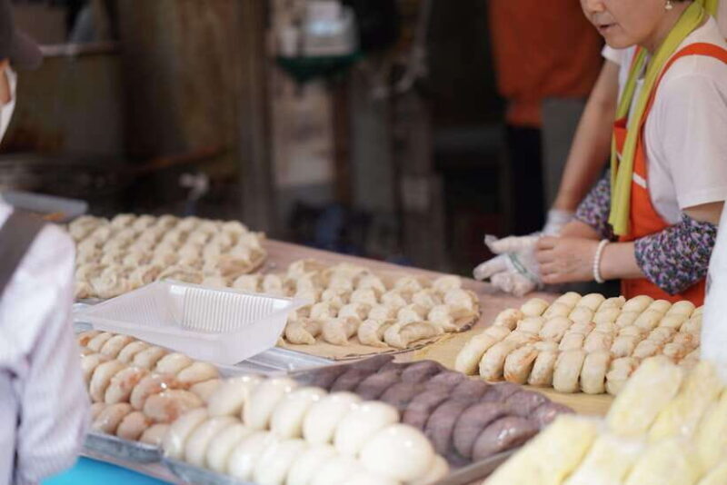 Seoul: Guided Street Food Tour at Namdaemun Market - Good To Know