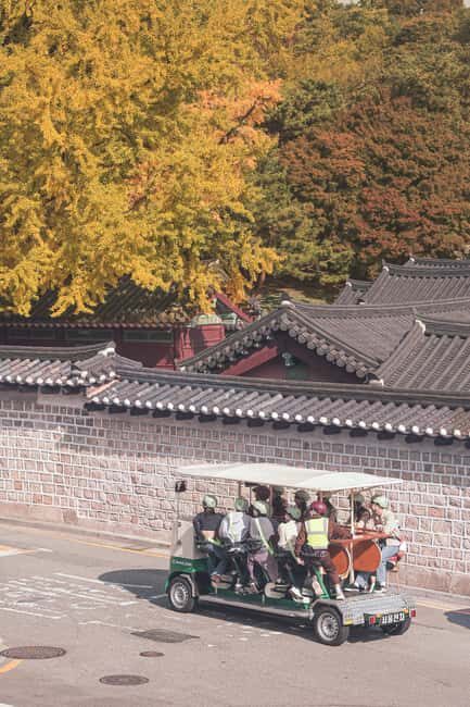 Seoul: Guided Tram Tour with Snacks and Hidden Alleys - An In-Depth Look at the Tour Experience