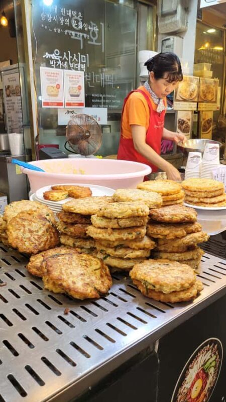 Seoul: Gwangjang Market, Naksan Park, Hidden Gems Night Tour - Transportation, Timing, and Value