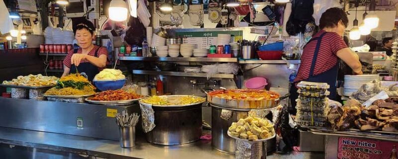 Seoul: Gwangjang Market, Naksan Park, Hidden Gems Night Tour - An In-Depth Look at the Tour Experience