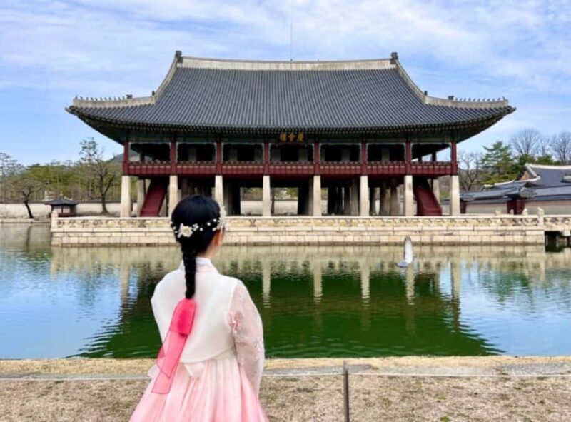 Seoul: Gyeongbokgung, Hanok Village, N Seoul Tower Day Tour - Good To Know