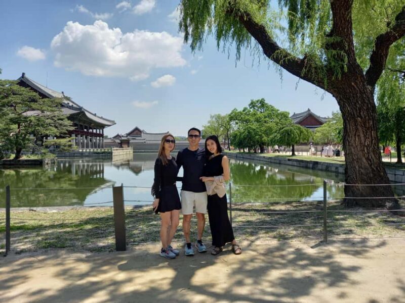 Seoul: Gyeongbokgung, Jongmyo Shrine, COEX, Bongeunsa Temple - The Sum Up