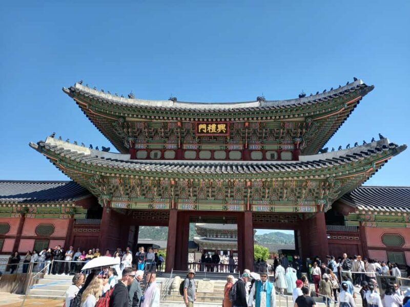 Seoul: Gyeongbokgung, Jongmyo Shrine, COEX, Bongeunsa Temple - FAQ