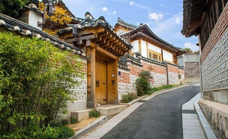 Seoul: Gyeongbokgung, Lotte Tower & Gangnam Trendy Day Tour - What’s Included and What to Consider