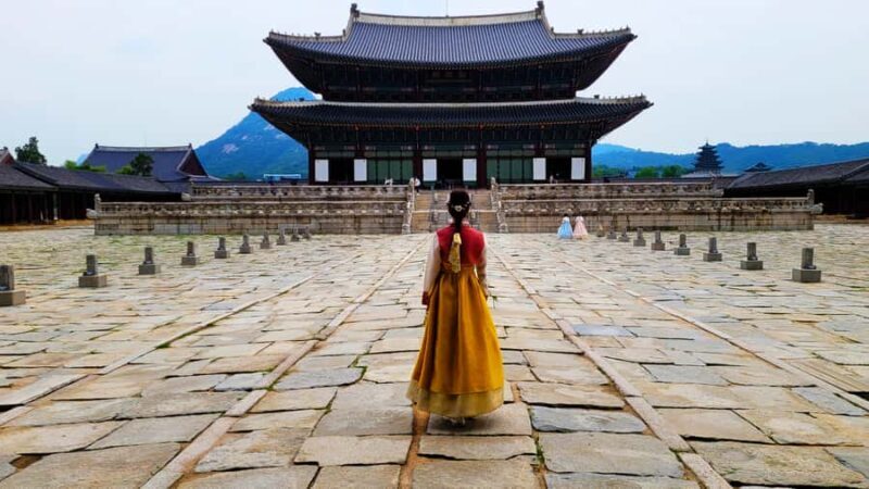 Seoul: Gyeongbokgung Palace, Jogyesa Temple, Bukchon Village - An In-Depth Look at the Tour Experience