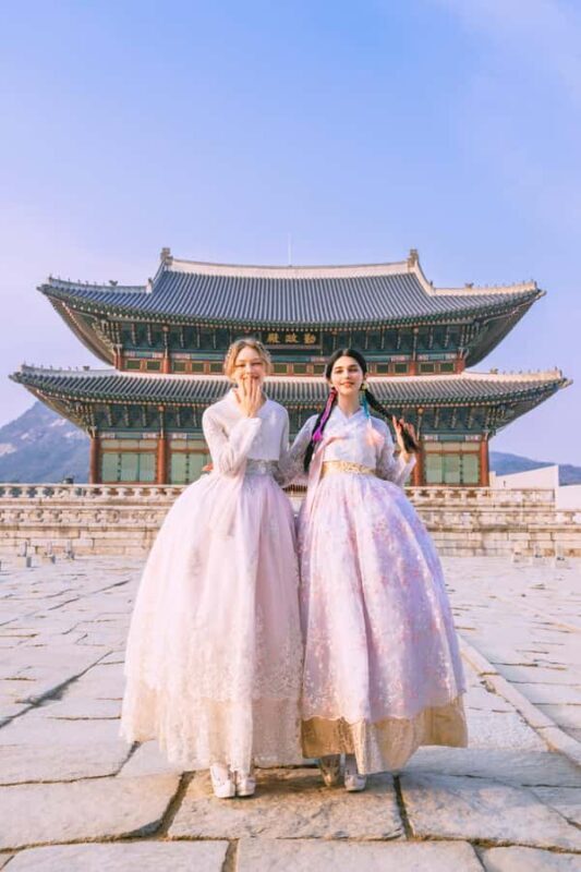 Seoul: Gyeongbokgung Premium Hanbok Experience at Hanboknam - An Authentic and Stylish Way to Experience Korean Culture
