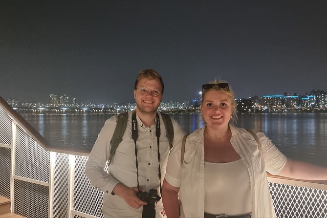 Seoul: Han River Guided Night Cruise and Hangang Park Picnic - Host Response