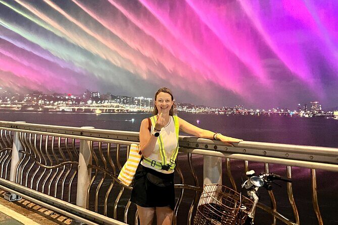 Seoul Han River Sunset Bike Tour with Rainbow Fountain Show - Good To Know