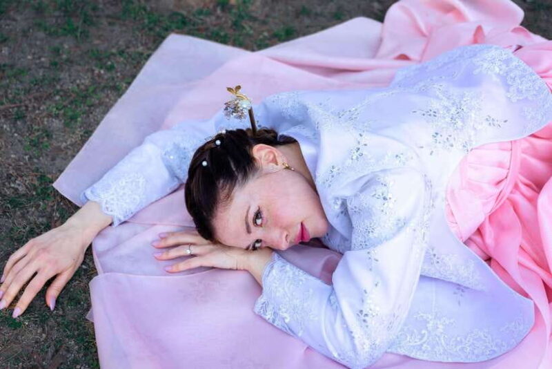 Seoul: Hanbok Rental with Gyeongbokgung Palace Entry - Who Should Consider This Experience?